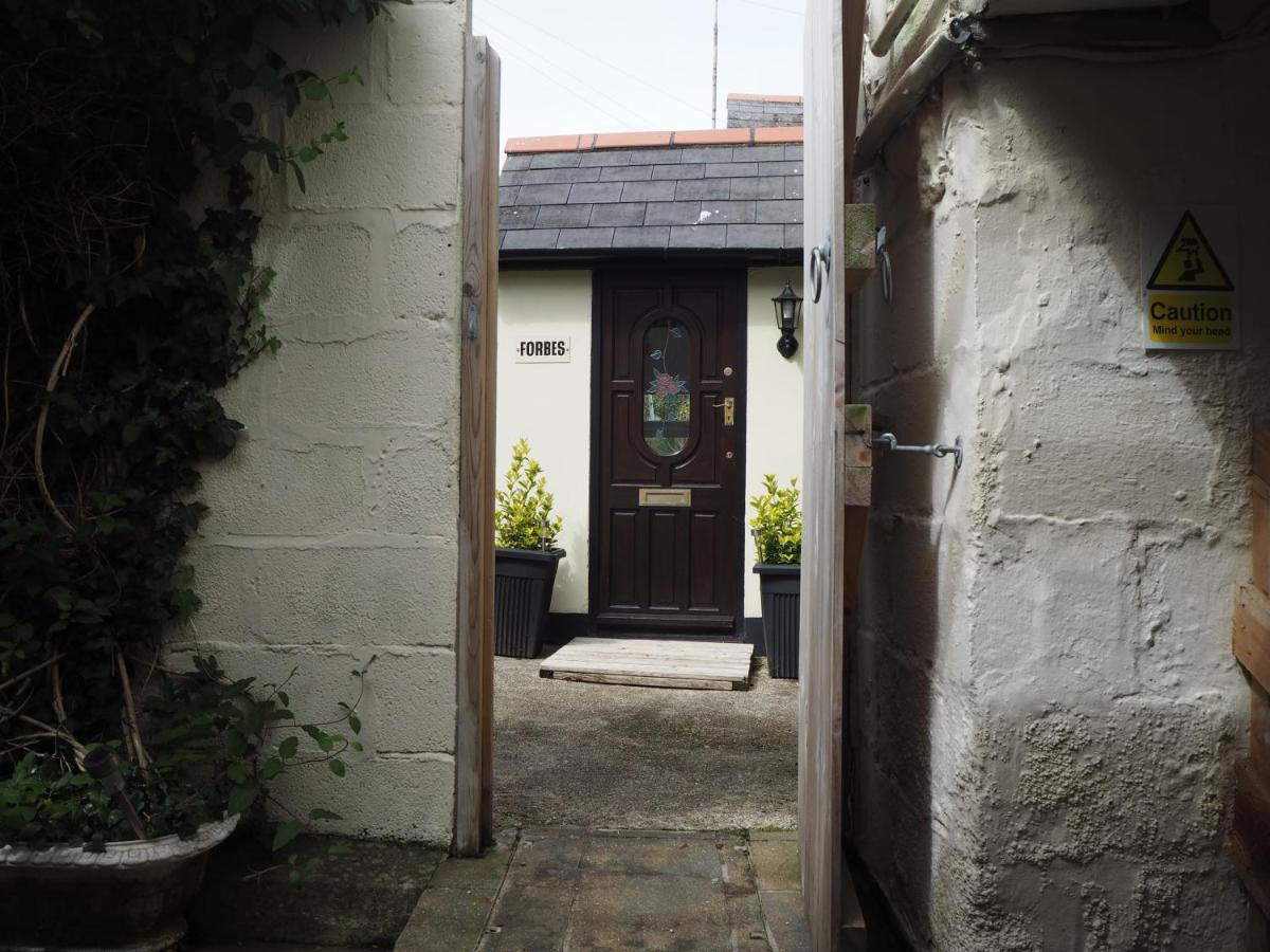 The Smugglers Hotel Penzance Exterior photo